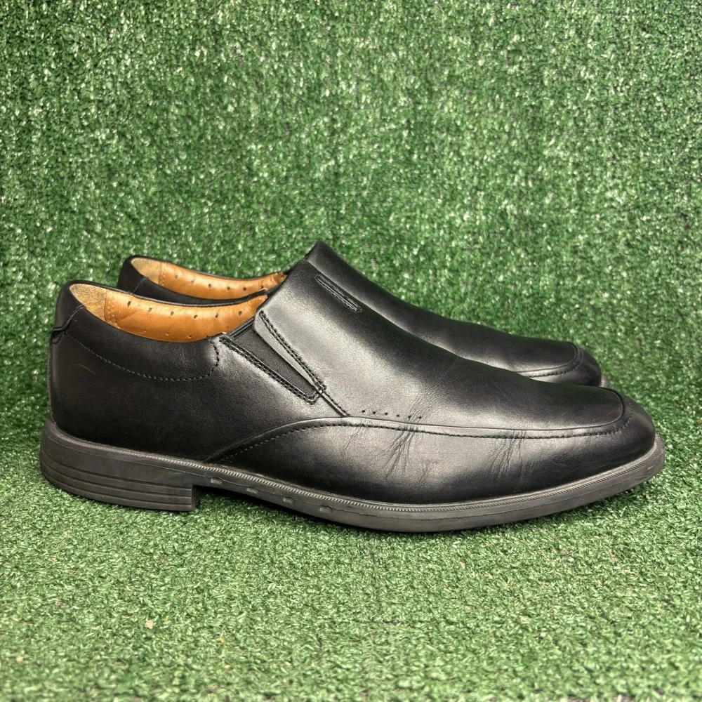 Clarks UnStructured Unbizley Lane Leather Slip On Loafer Dress Shoe Black Men 11